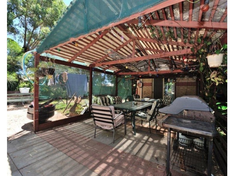 20 Bolsabay Drive, Waikiki WA 6169