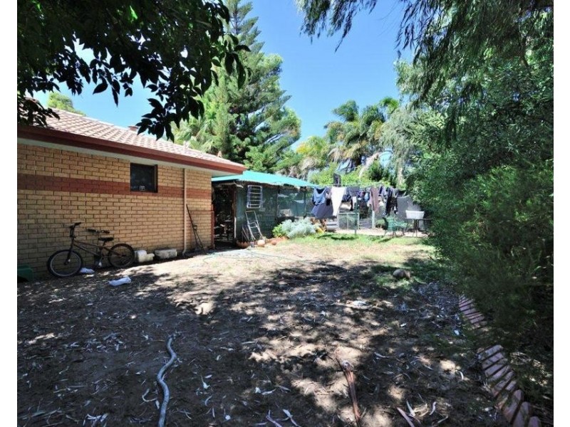 20 Bolsabay Drive, Waikiki WA 6169