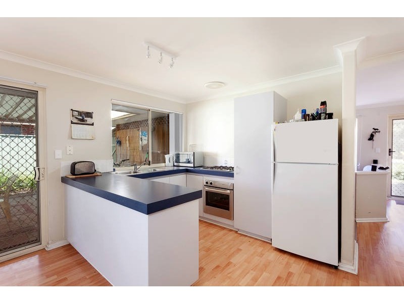 16 Dunnage Court, Atwell WA 6164