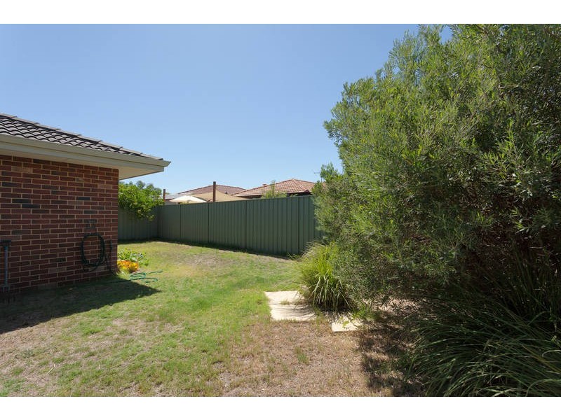 16 Dunnage Court, Atwell WA 6164