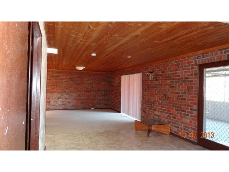 60 Tuart Road, Oakford WA 6121