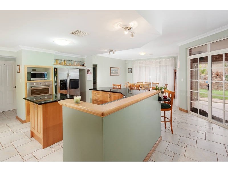 14 Maldon Way, Mount Pleasant WA 6153