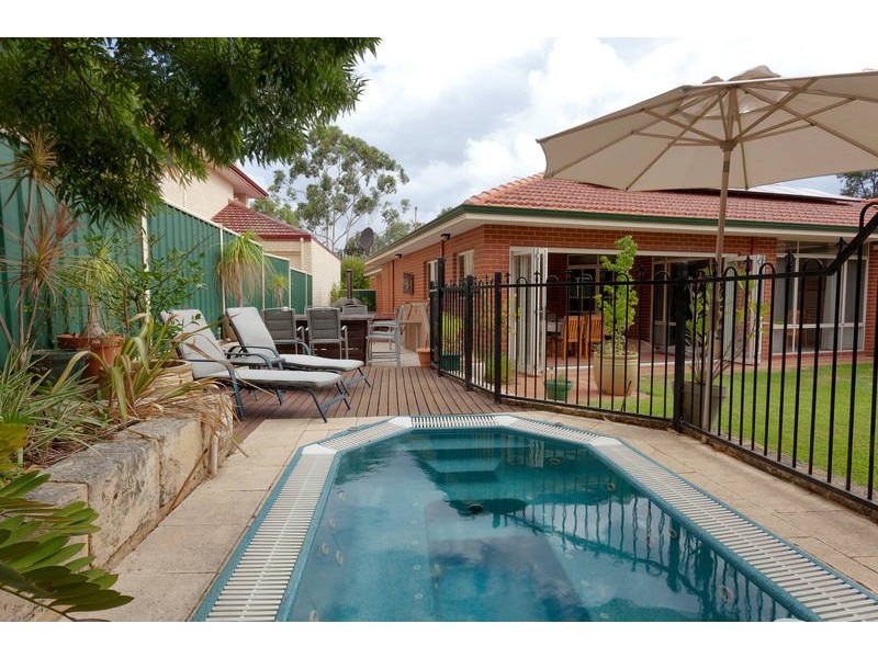 14 Maldon Way, Mount Pleasant WA 6153