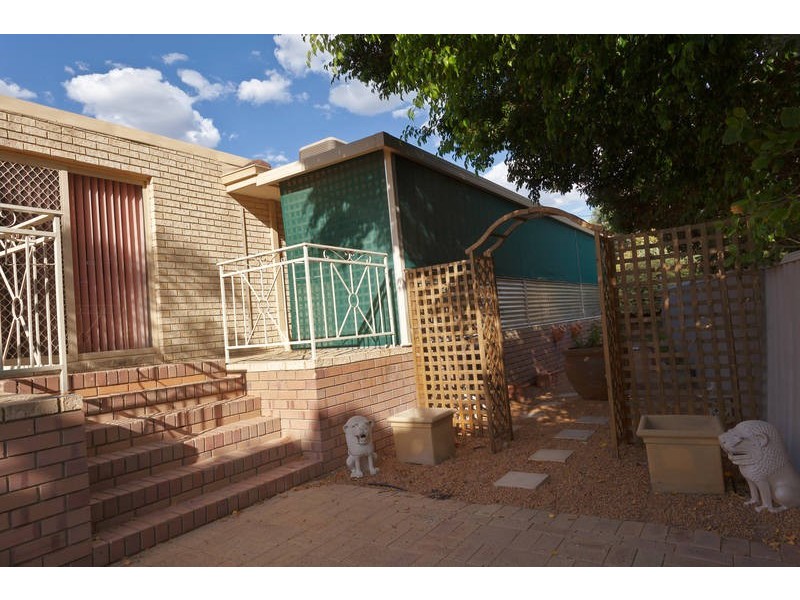 10 Camphor Close, South Lake WA 6164