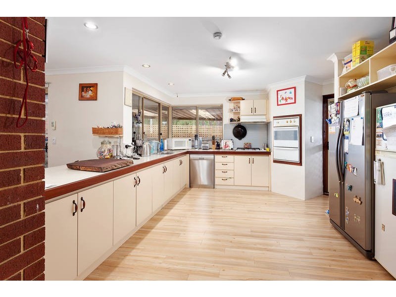 33 Lesueur Pass, Beeliar WA 6164