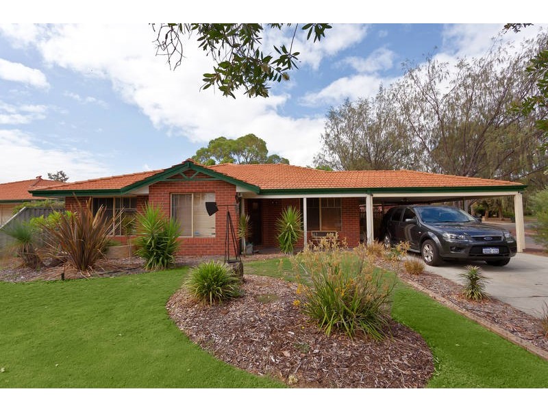 33 Lesueur Pass, Beeliar WA 6164