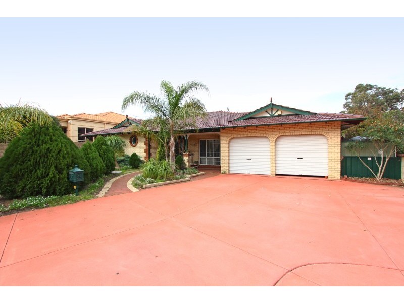 4 Moresby Close, Bibra Lake WA 6163