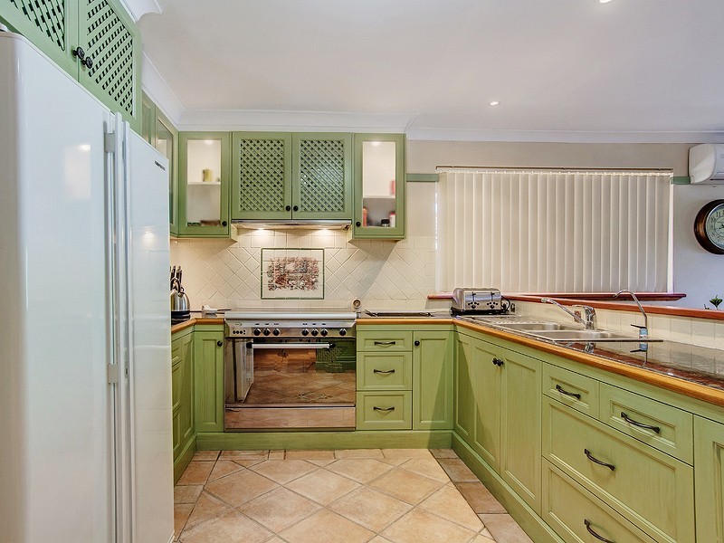 7 Grebe Gardens, Yangebup WA 6164