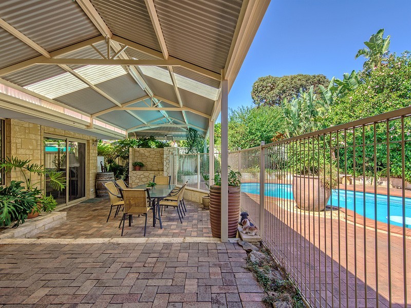 7 Grebe Gardens, Yangebup WA 6164