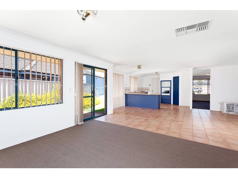 17 Allendale Entrance, North Lake WA 6163