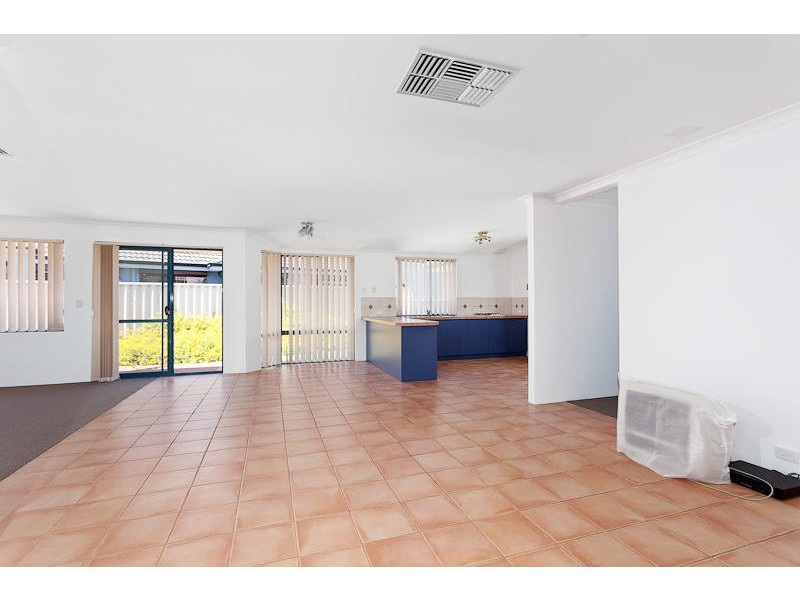 17 Allendale Entrance, North Lake WA 6163