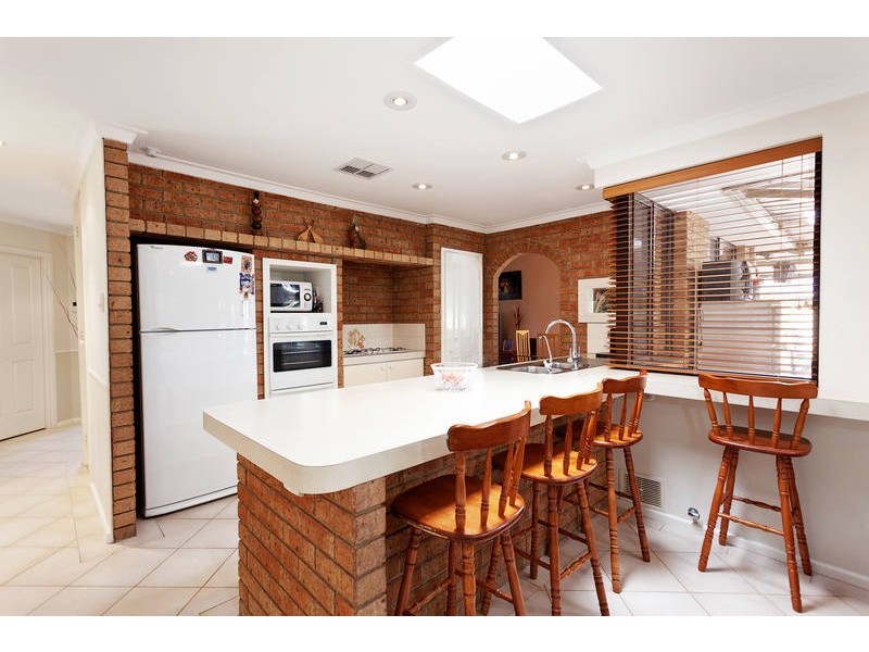 11 Crake Place, Yangebup WA 6164