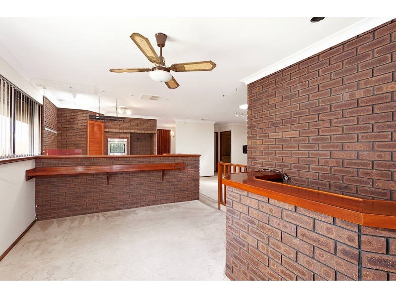 13 Cygnet Court, Yangebup WA 6164