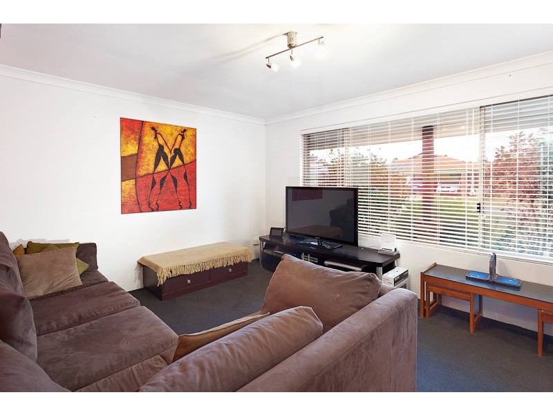 3 Eastney Court, Jandakot WA 6164