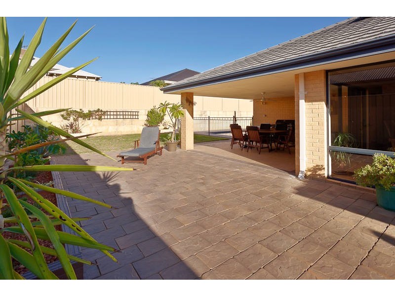 9 Shelduck Pass, Beeliar WA 6164