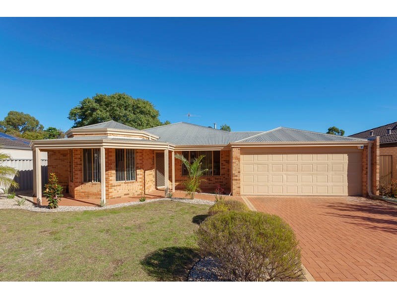 8 Birkett Ave, Beeliar WA 6164