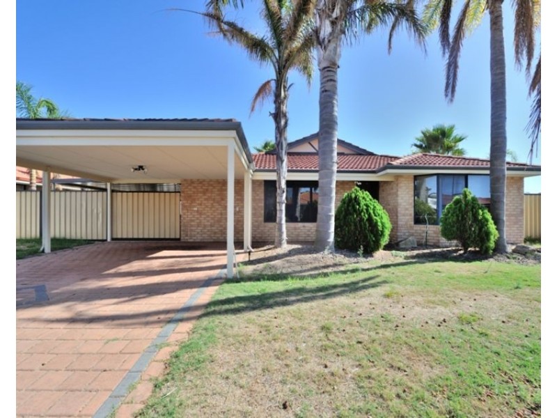 32 Vancouver Circle, Waikiki WA 6169