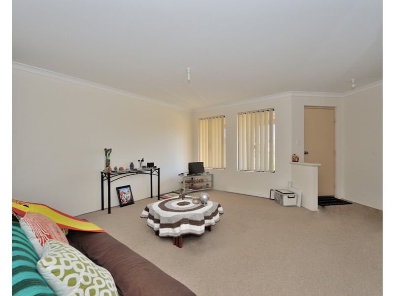 20 Sorrento Turn, Secret Harbour WA 6173