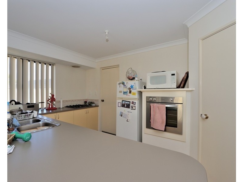 20 Sorrento Turn, Secret Harbour WA 6173