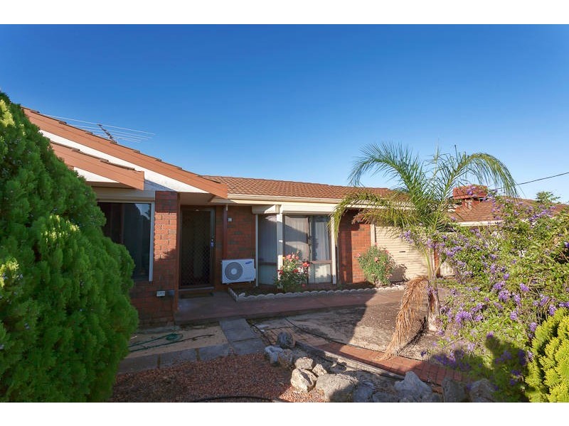 6 Glenbawn Drive, South Lake WA 6164