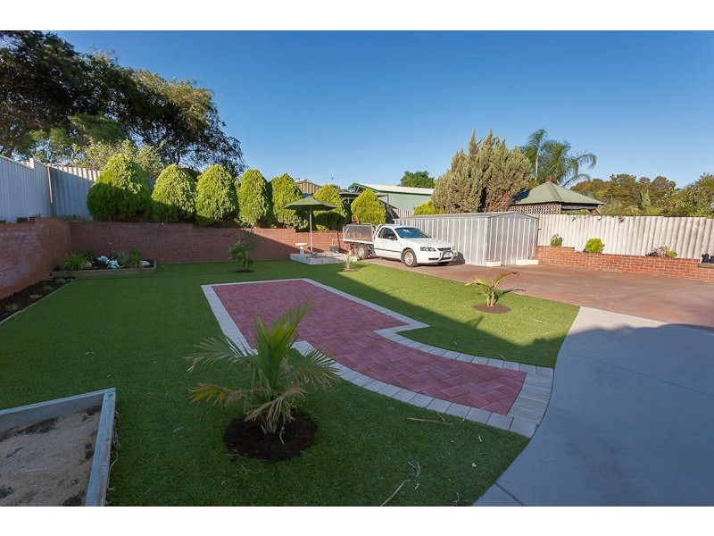 6 Glenbawn Drive, South Lake WA 6164