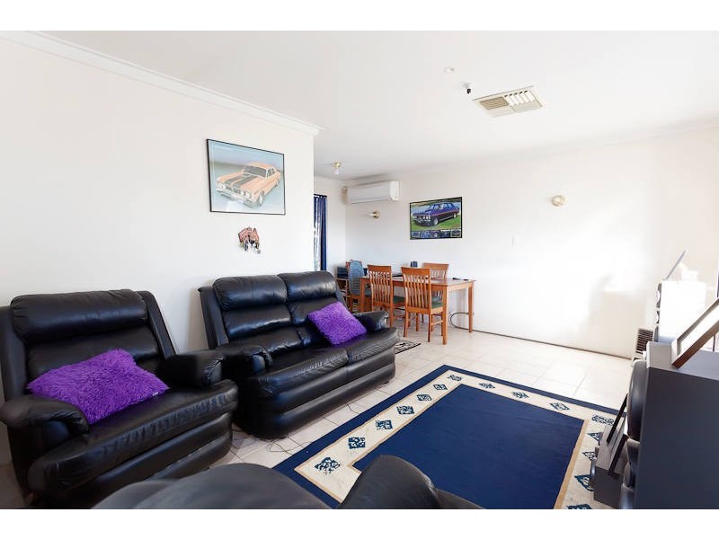 6 Glenbawn Drive, South Lake WA 6164