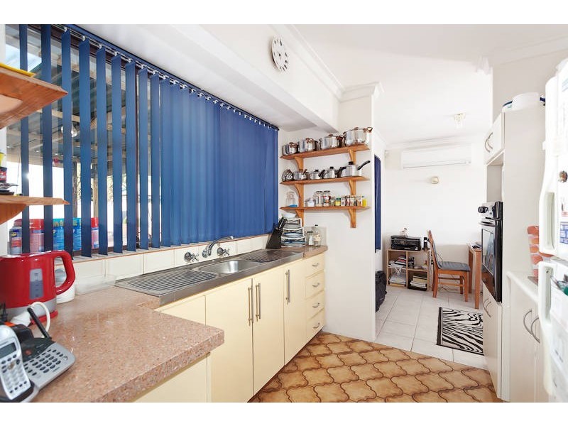 6 Glenbawn Drive, South Lake WA 6164