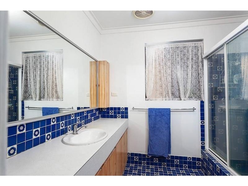 17 Hanrahan Loop, Kardinya WA 6163
