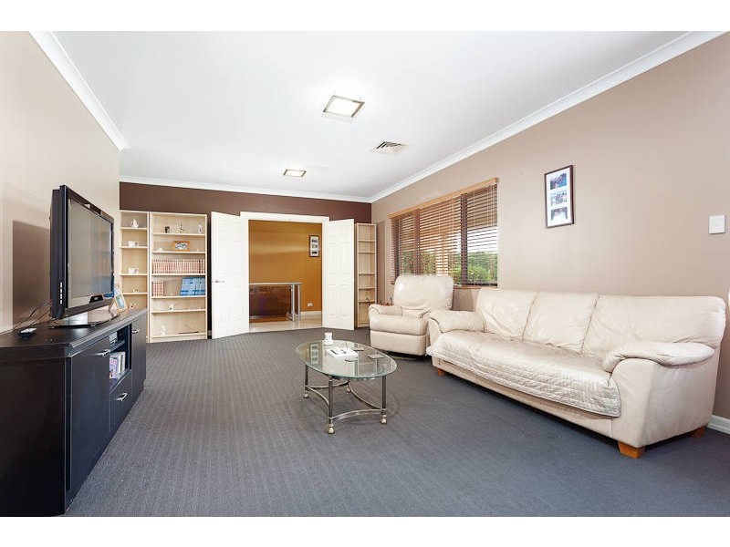 34 Le Souef Drive, Kardinya WA 6163