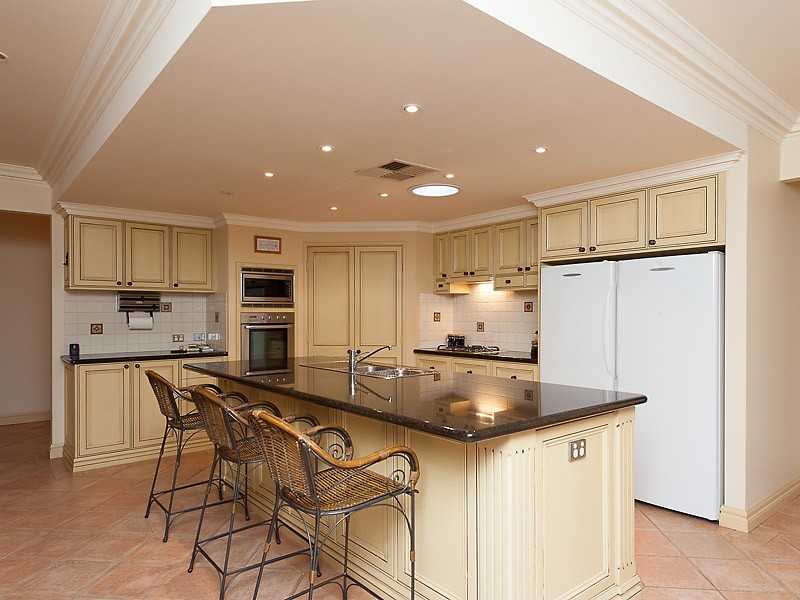 33 Westerway Terrace, North Lake WA 6163