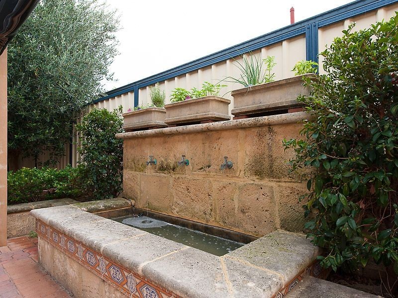 33 Westerway Terrace, North Lake WA 6163