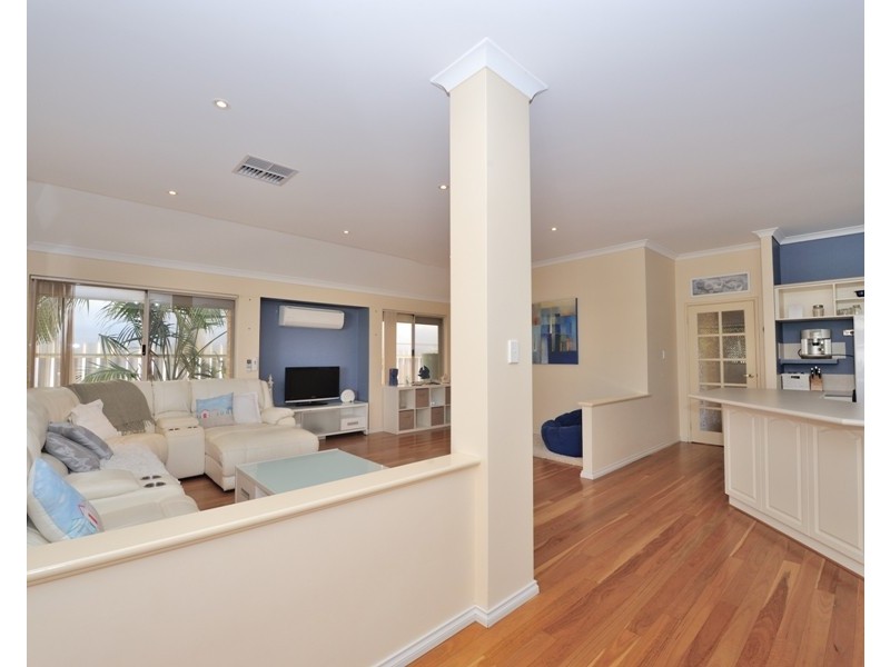 3 Cote D’Azur Gardens, Port Kennedy WA 6172