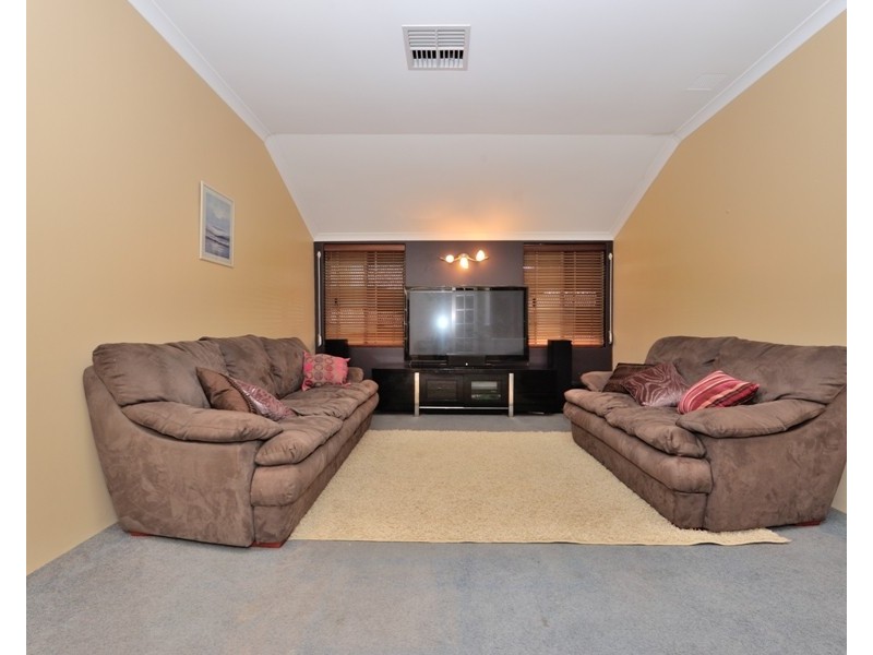 3 Cote D’Azur Gardens, Port Kennedy WA 6172