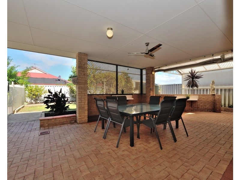 3 Cote D’Azur Gardens, Port Kennedy WA 6172