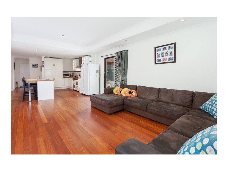 32 Plover Drive, Yangebup WA 6164