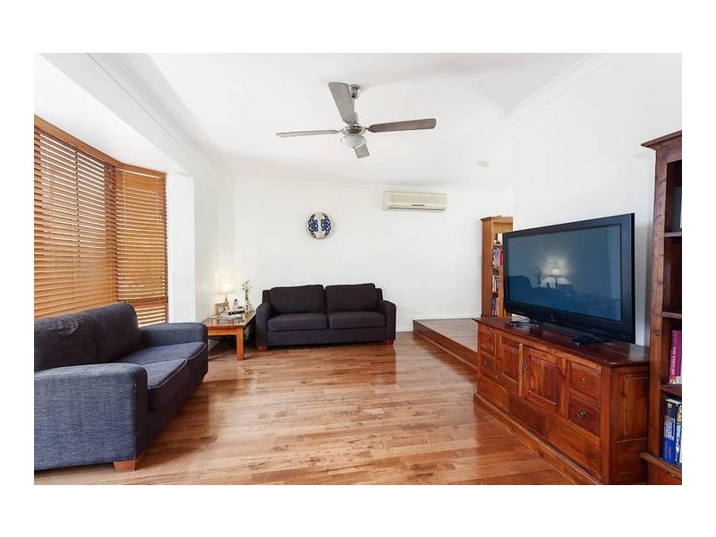 32 Plover Drive, Yangebup WA 6164