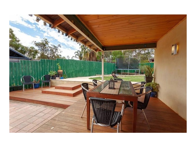 32 Plover Drive, Yangebup WA 6164