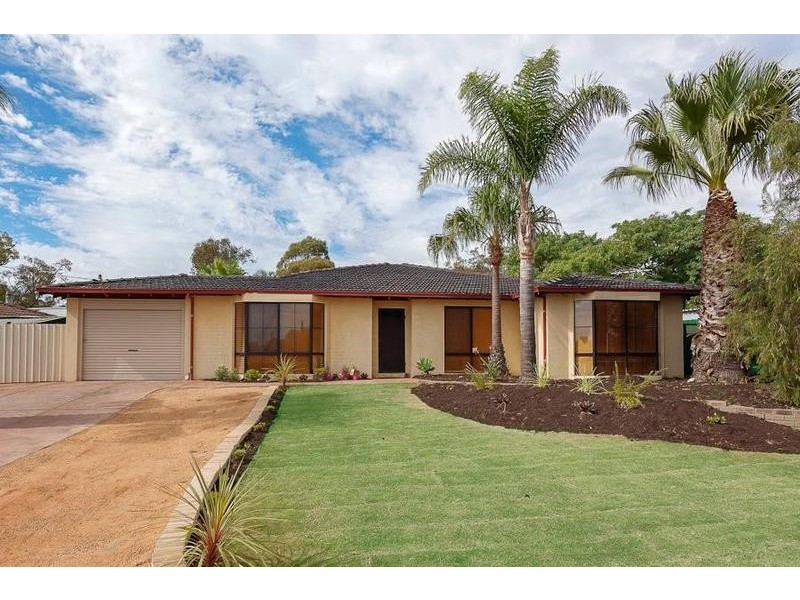 32 Plover Drive, Yangebup WA 6164