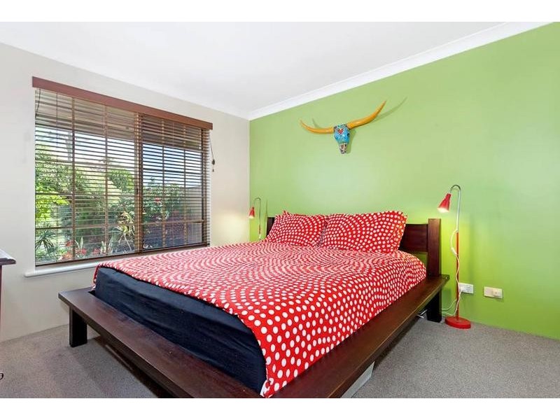 10 Magnolia Gardens, Yangebup WA 6164