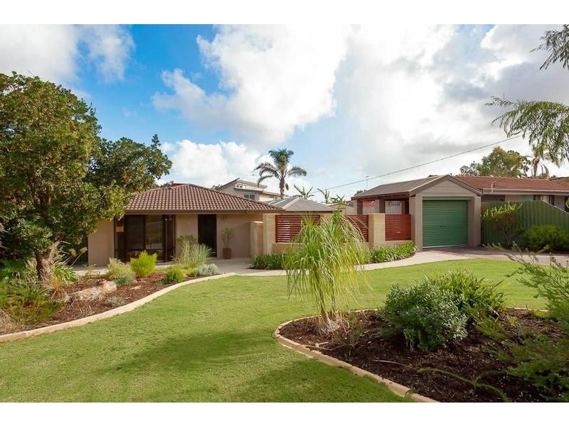 11 Glenbawn Drive, South Lake WA 6164