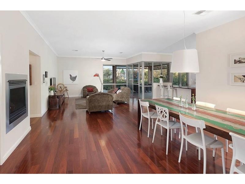 91 Gibbs Road, Atwell WA 6164