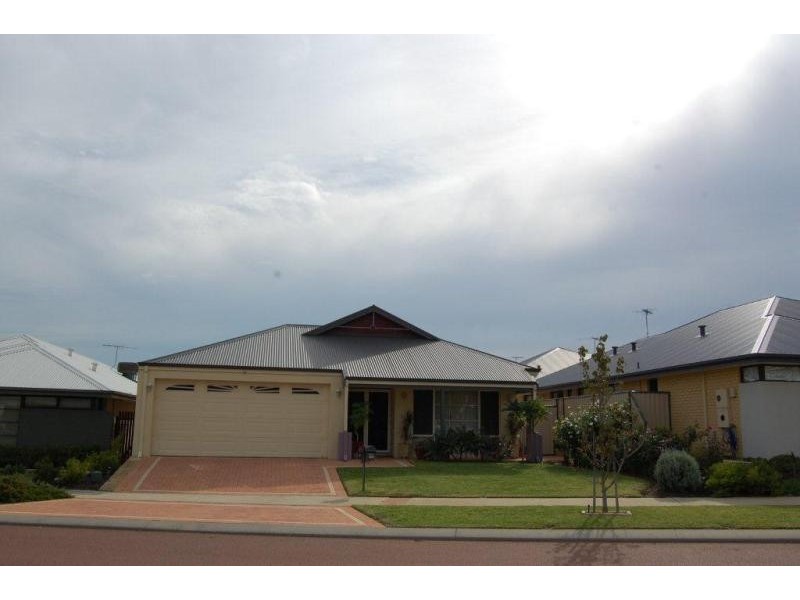 24 Durango Turn, Aubin Grove WA 6164