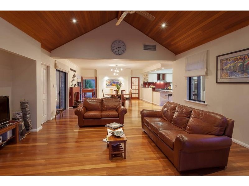 76 Louisiana Glen, Banjup WA 6164