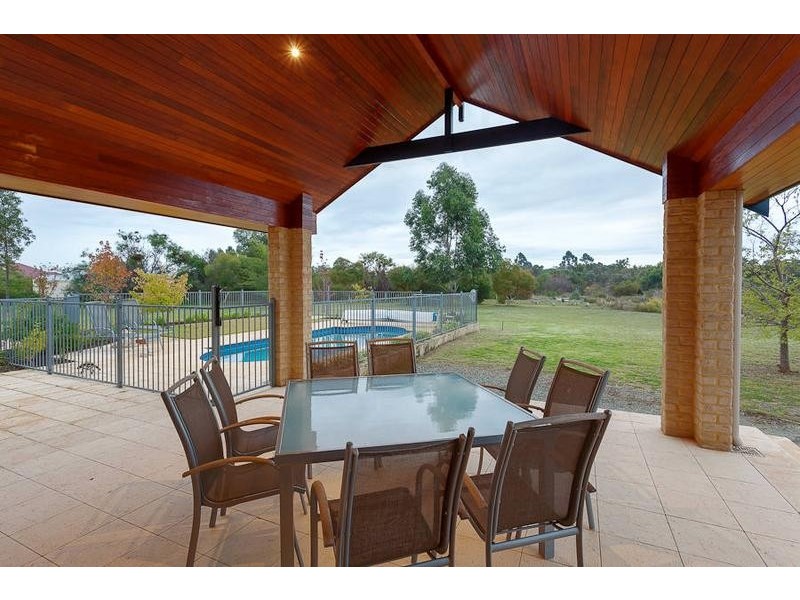 76 Louisiana Glen, Banjup WA 6164