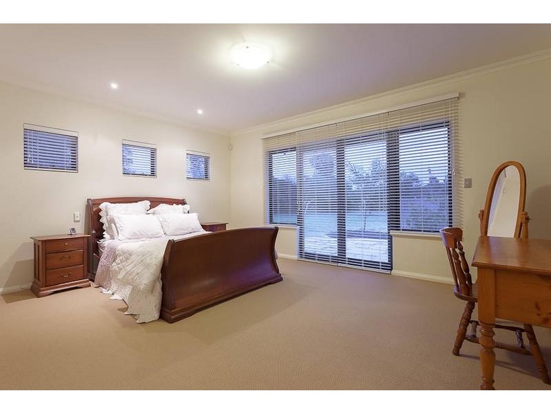 76 Louisiana Glen, Banjup WA 6164