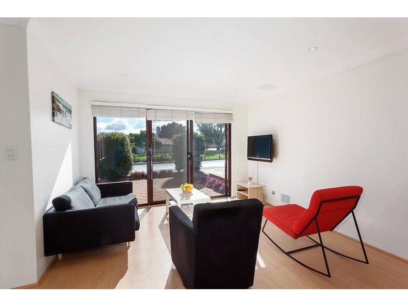 4/17 Dante Court, Bentley WA 6102