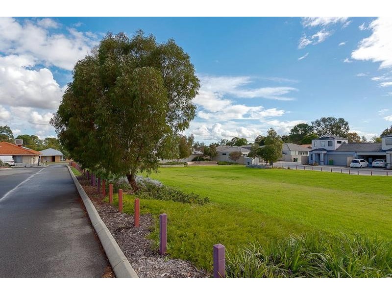 4/17 Dante Court, Bentley WA 6102