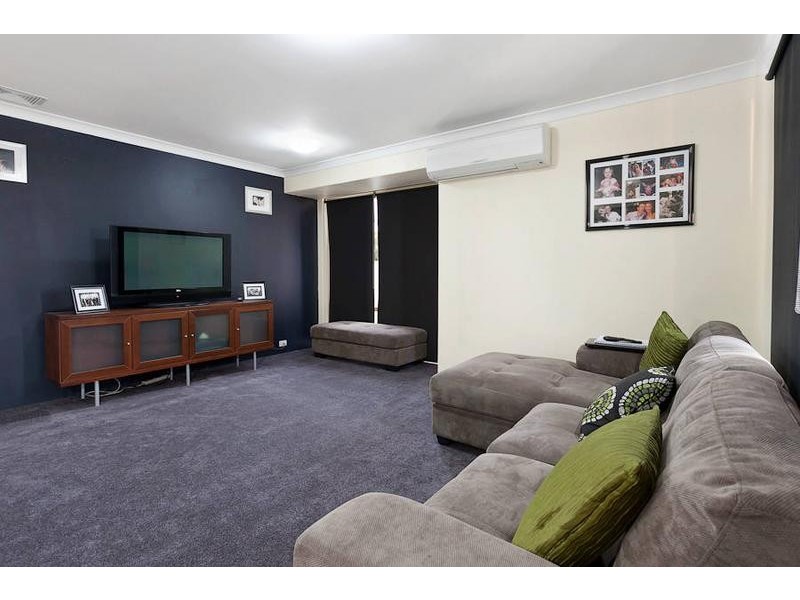 22 Magnolia Gardens, Yangebup WA 6164