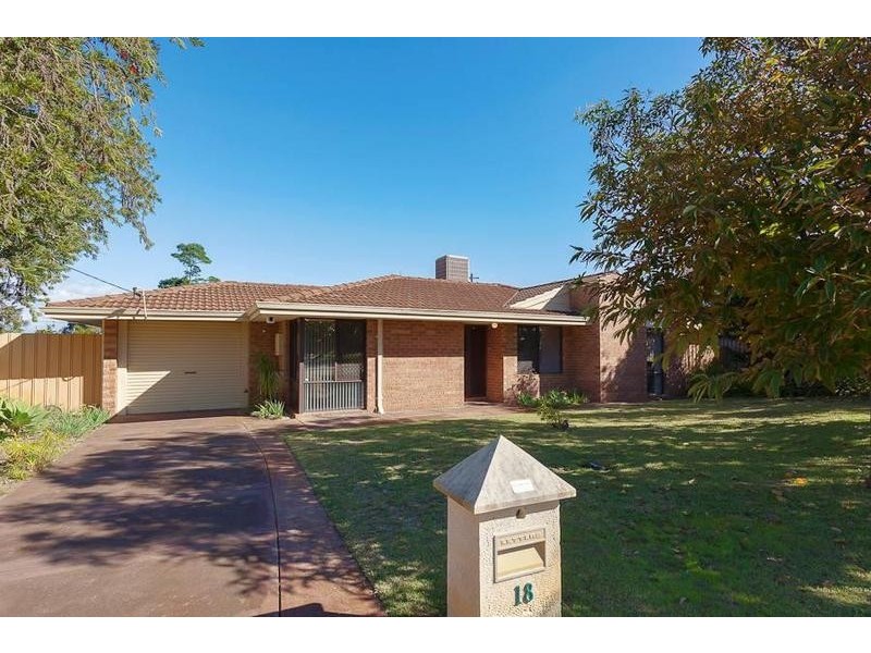 18 Blackthorne Crescent, South Lake WA 6164