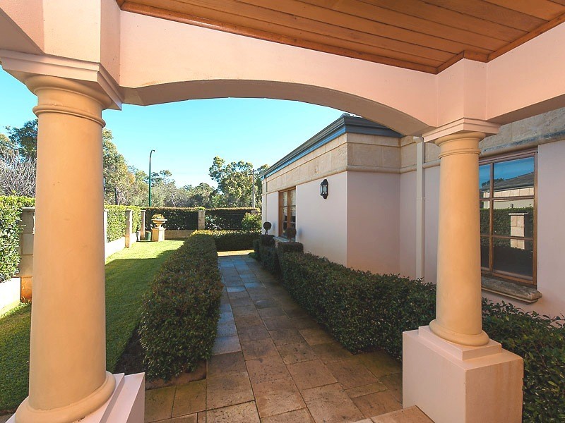 43A Bricknell Road, Attadale WA 6156